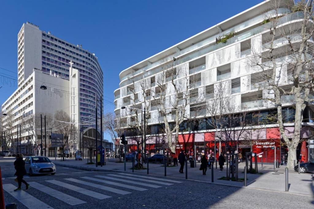 La Pointe Des Catalans Apartment Marseille Exterior photo